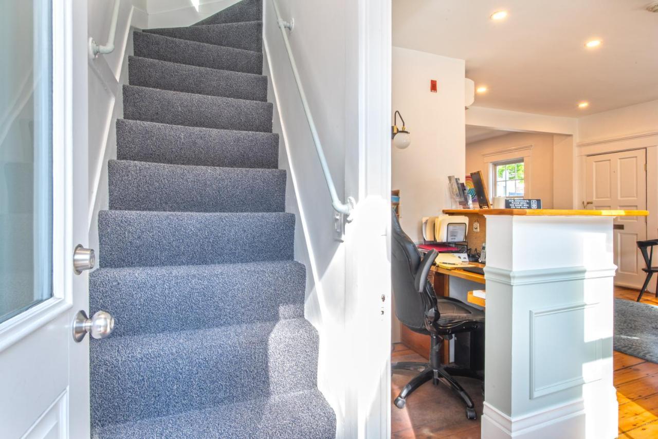 Admiral'S Landing (Adults Only) Bed and Breakfast Provincetown Exteriör bild