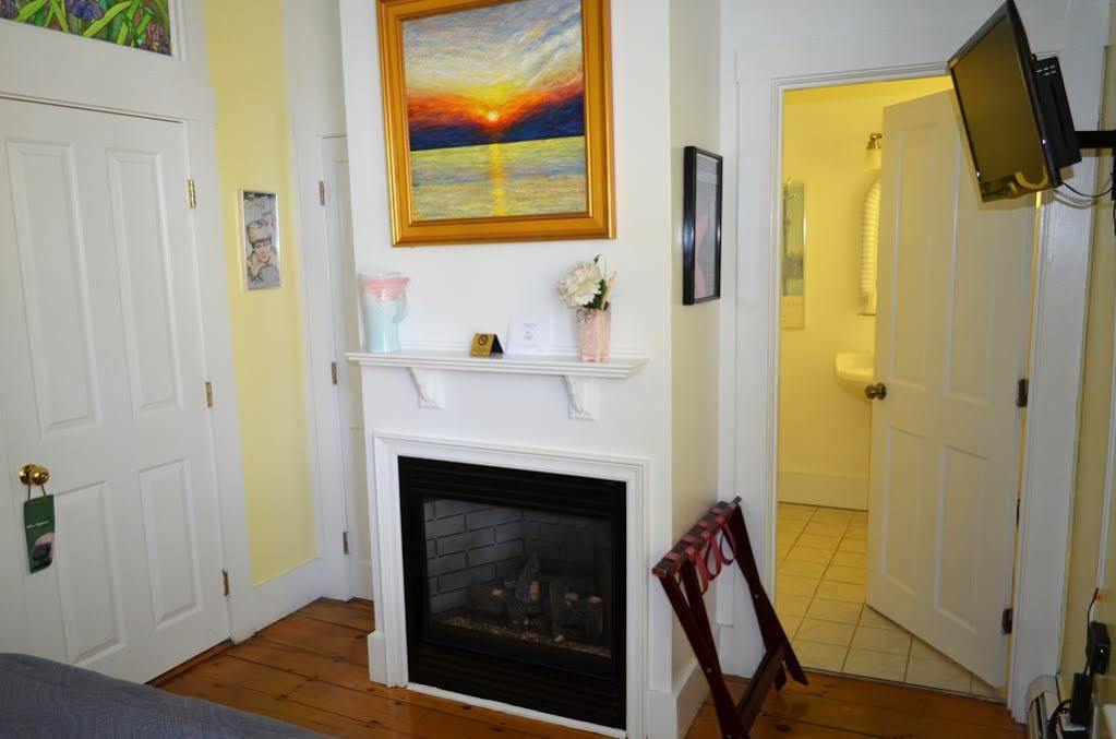 Admiral'S Landing (Adults Only) Bed and Breakfast Provincetown Exteriör bild